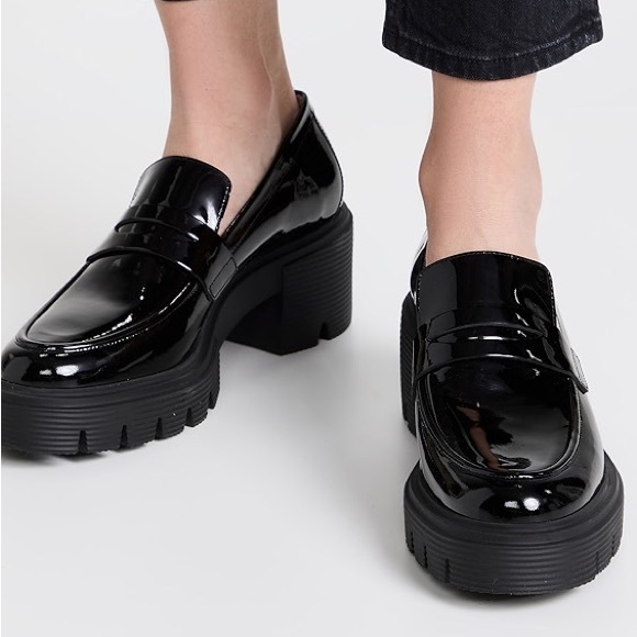 NIB Stuart Weitzman Soho Loafer - Black Patent Leather